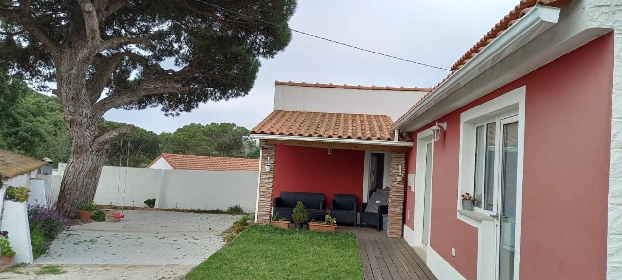 Casa De Campo A 5 Minutos Da Praia Atouguia Da Baleia Eksteriør billede