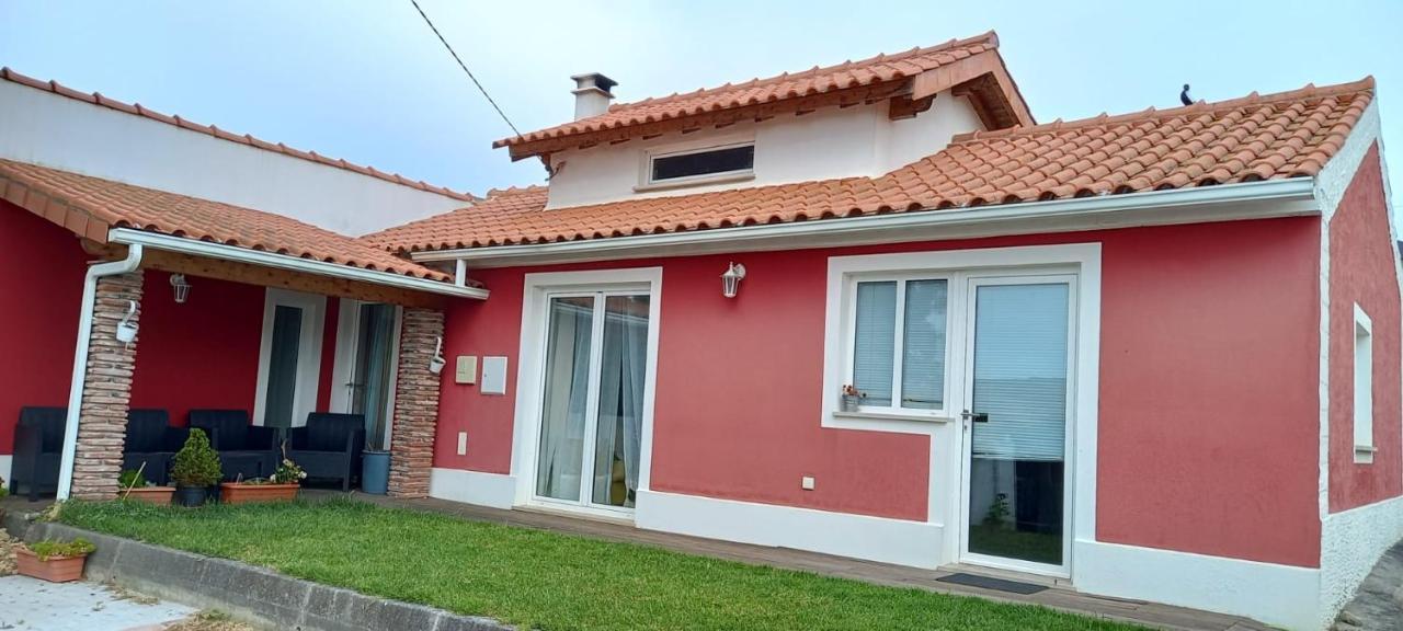 Casa De Campo A 5 Minutos Da Praia Atouguia Da Baleia Eksteriør billede
